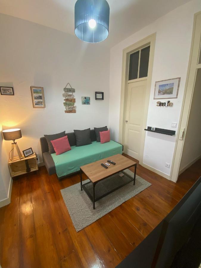 Pedro Surf Shelter Apartment Lisbon Exterior photo